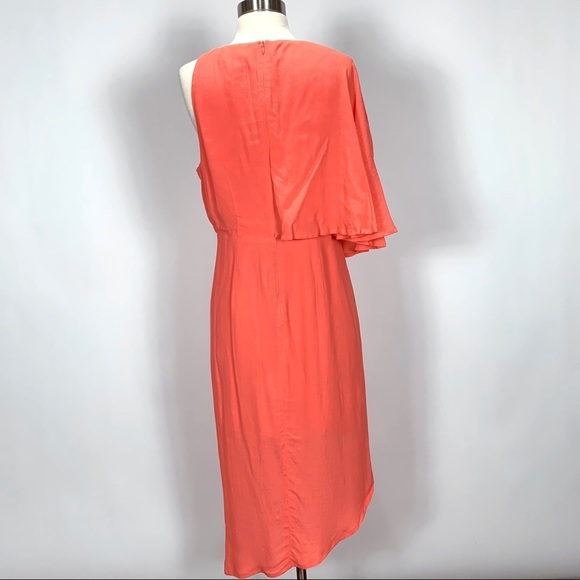 Elliatt Glow Dress Blood Orange flutter dress - Picture 5 of 7